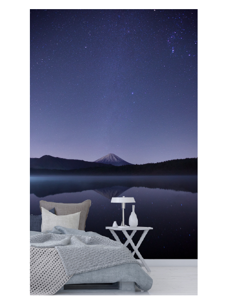 Berg unter Sternen - Fototapete - Fototapete in Wunschfarbe 